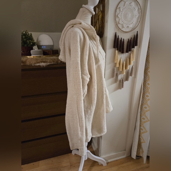 White cream baja hoodie sweatshirt - Picture 4 of 5